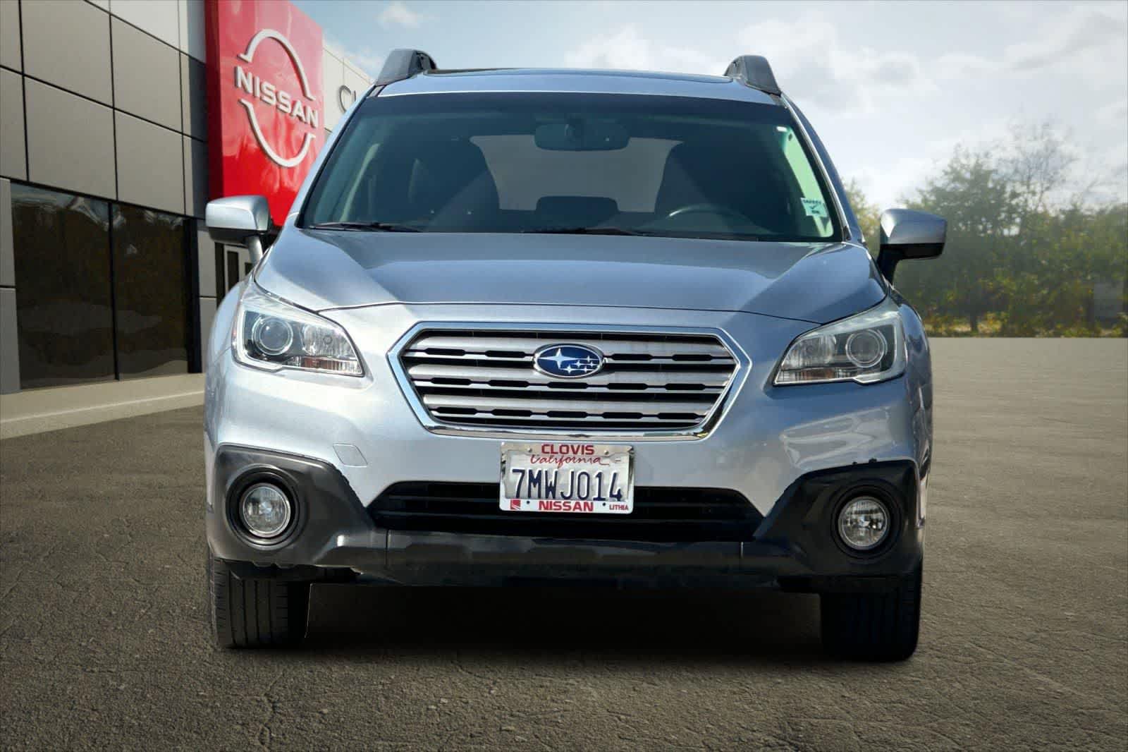 Used 2016 Subaru Outback 2.5i Premium AWD/4WD image 11