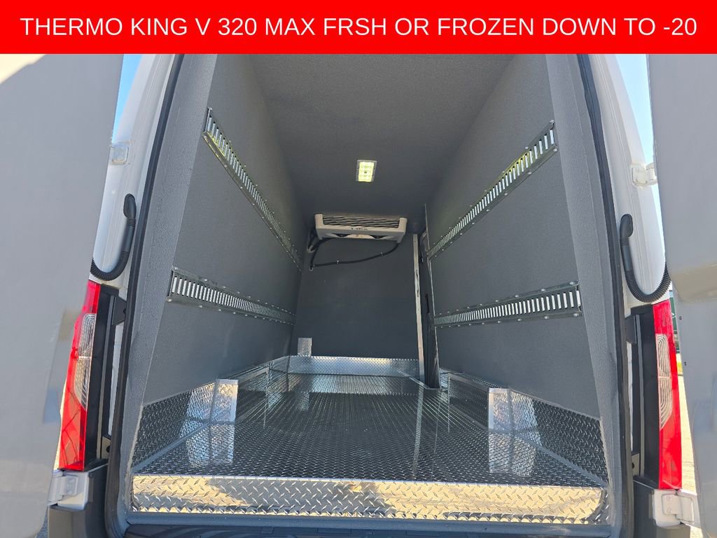 New 2025 Mercedes-Benz Sprinter 2500 image 12
