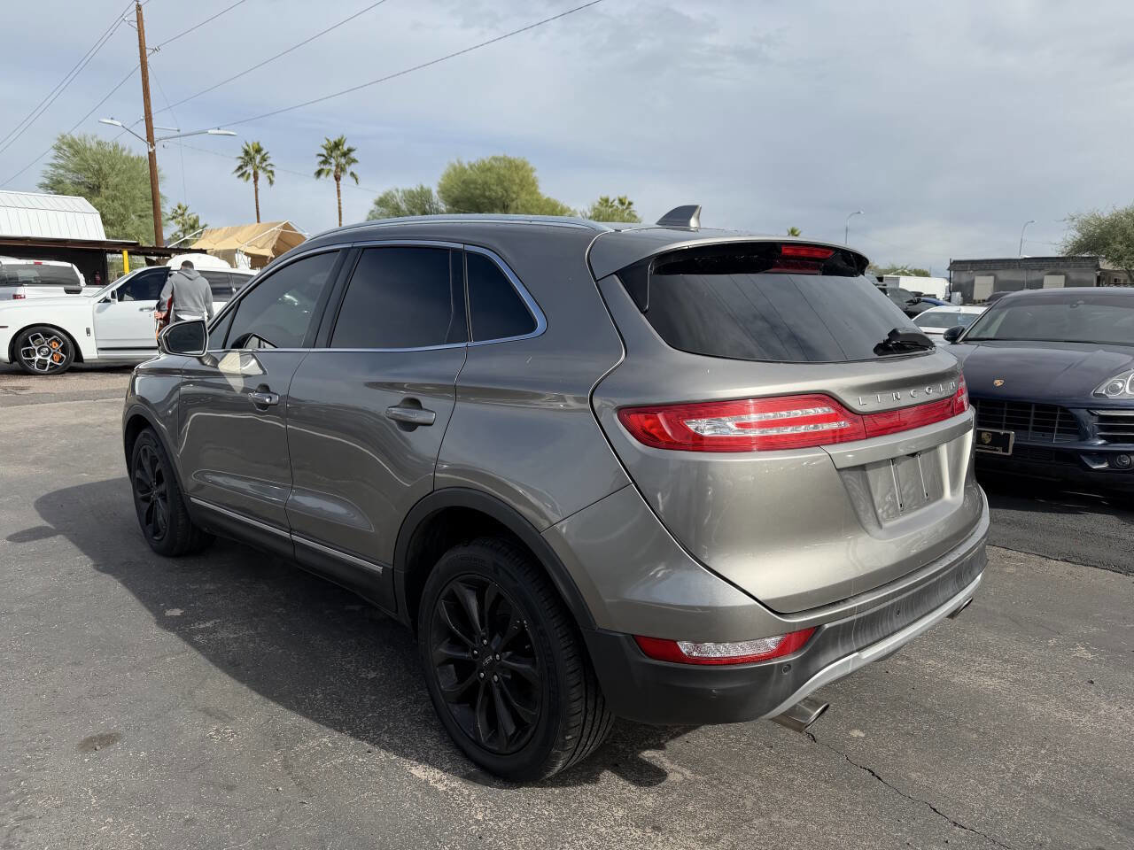 Used 2017 Lincoln MKC Select FWD image 5