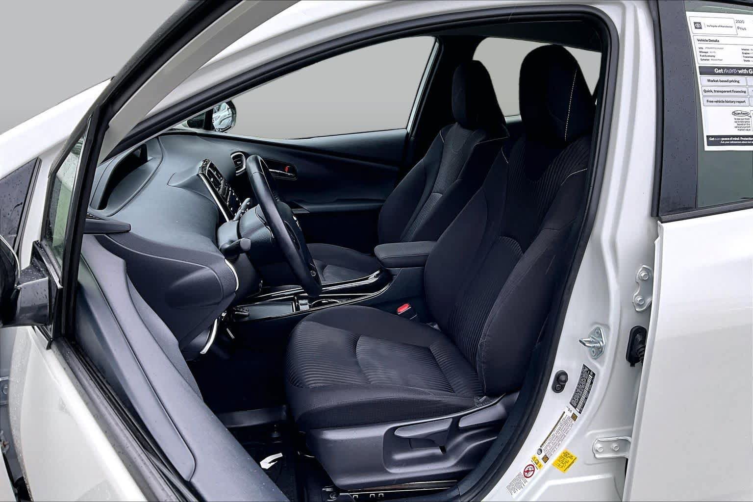Certified 2020 Toyota Prius Prime LE FWD image 9