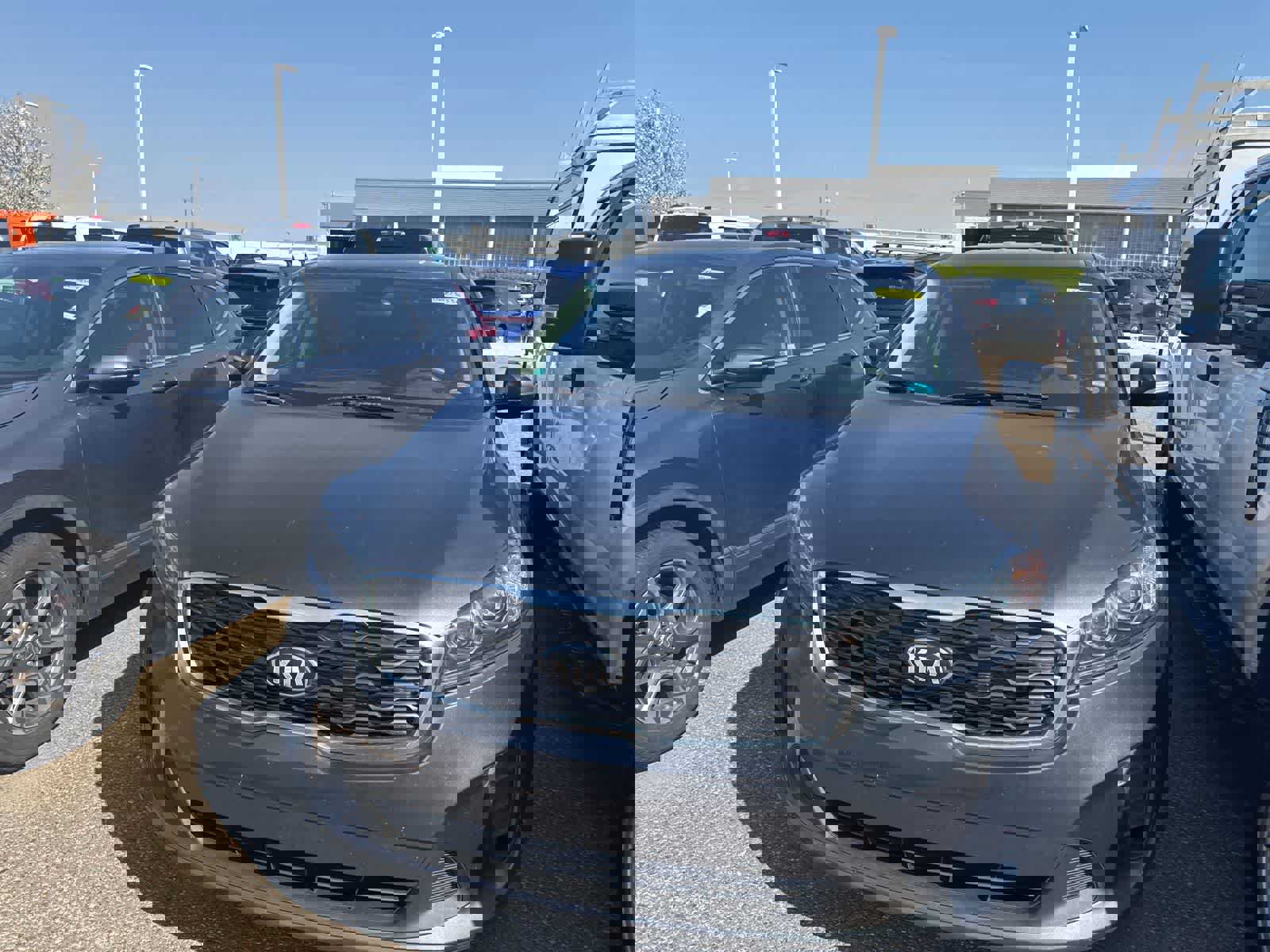 Used 2020 Kia Sorento LX FWD video 2