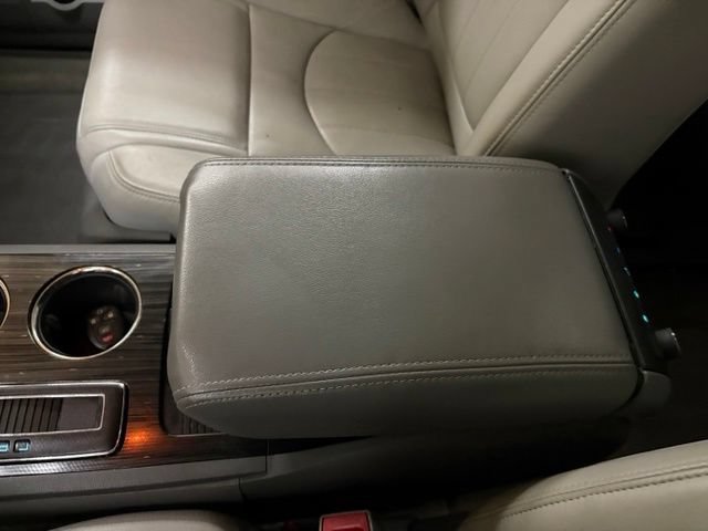 Used 2017 Chevrolet Traverse Premier AWD/4WD image 43