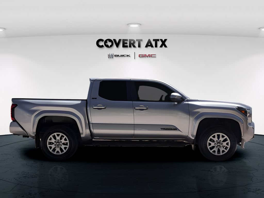 Used 2024 Toyota Tacoma SR5 AWD/4WD image 8