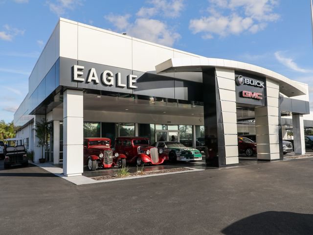 Used 2020 GMC Sierra 1500 SLT w/ SLT Premium Plus Package image 6