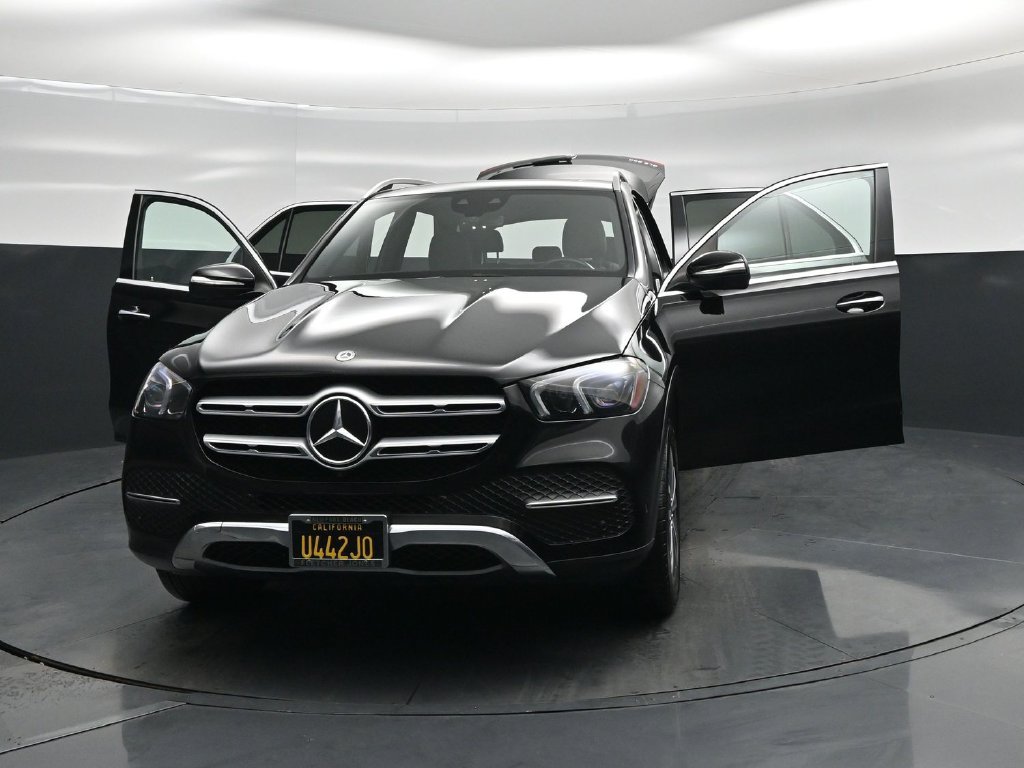 Used 2020 Mercedes-Benz GLE 350 w/ Premium Package image 30