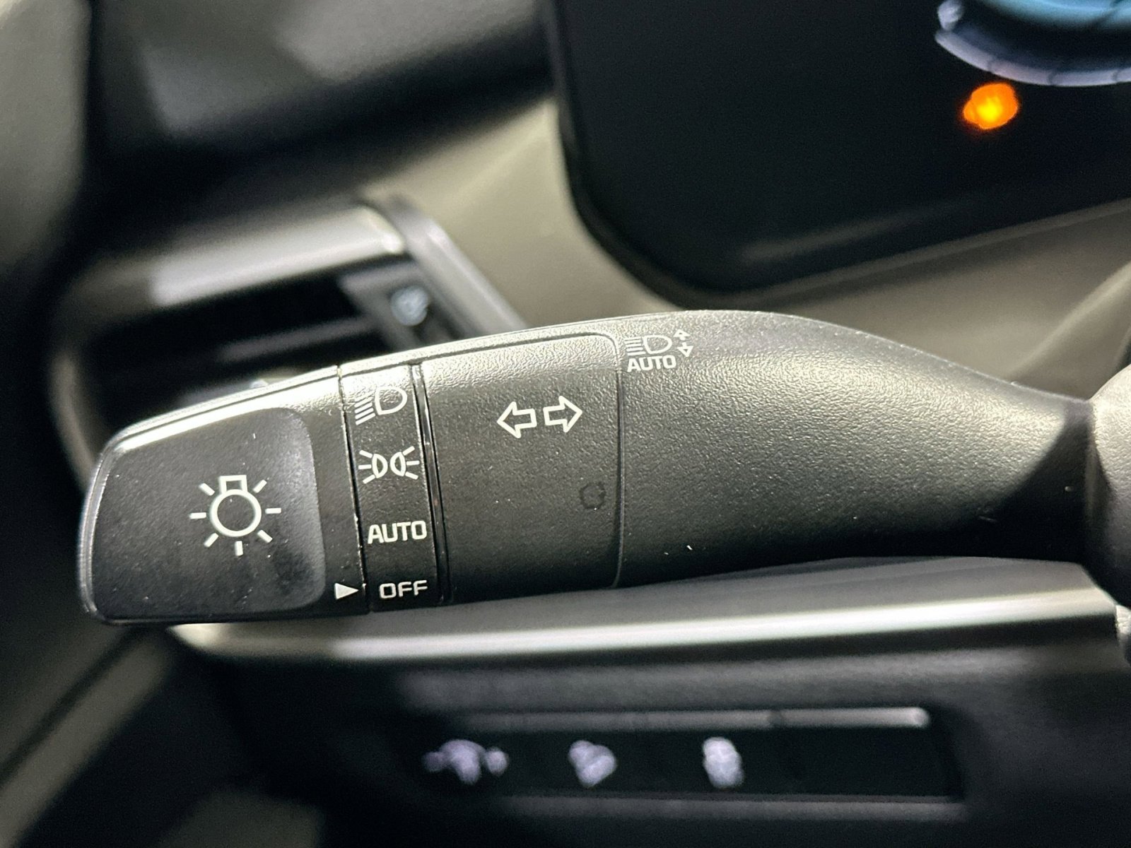 Used 2024 Kia Telluride S w/ S Sunroof Package image 27