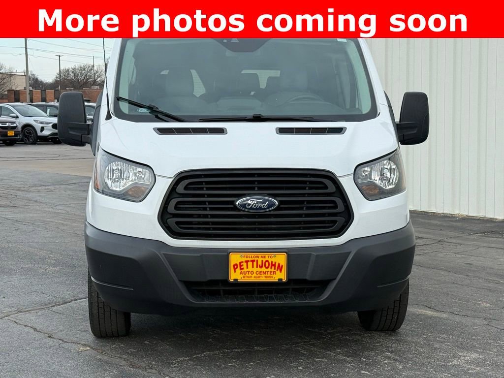 Used 2019 Ford Transit 150 XL image 2