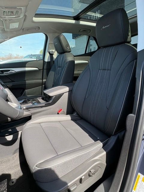 New 2026 Buick Envision Avenir AWD/4WD image 12