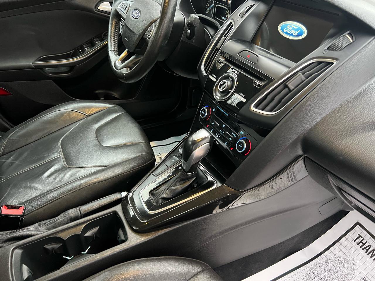 Used 2016 Ford Focus Titanium w/ Titanium Technology Package image 18