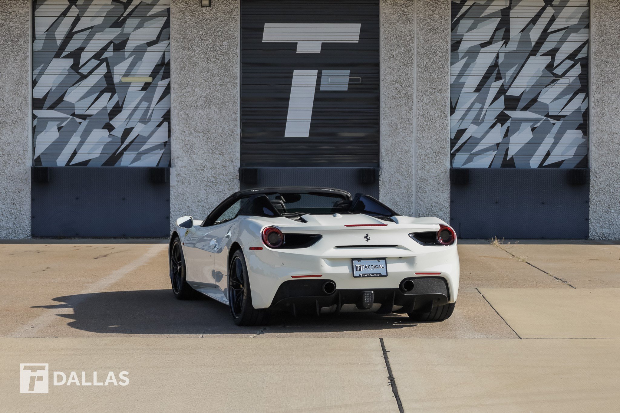 Used 2017 Ferrari 488 Spider RWD image 11