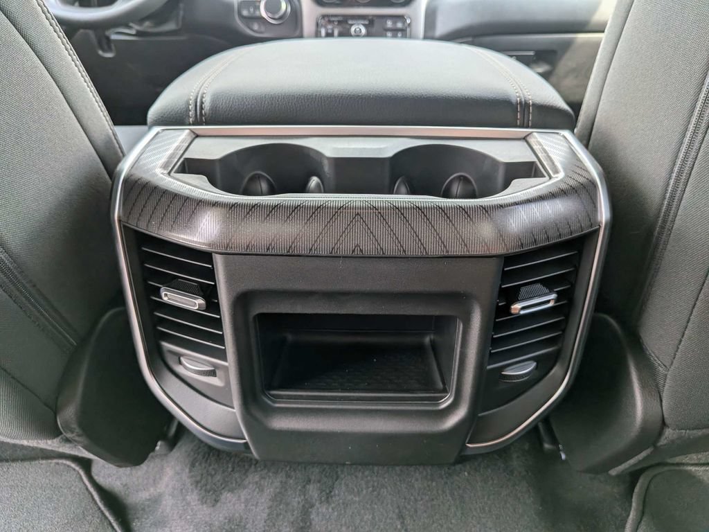 New 2026 RAM 1500 Express AWD/4WD image 14