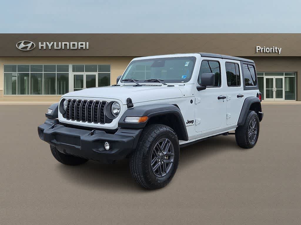 Used 2025 Jeep Wrangler Unlimited Sport AWD/4WD image 1
