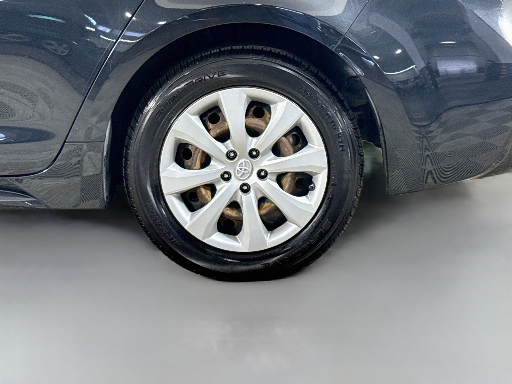 Used 2020 Toyota Corolla LE FWD image 37