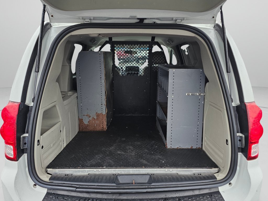 Used 2014 RAM C/V Tradesman FWD image 22