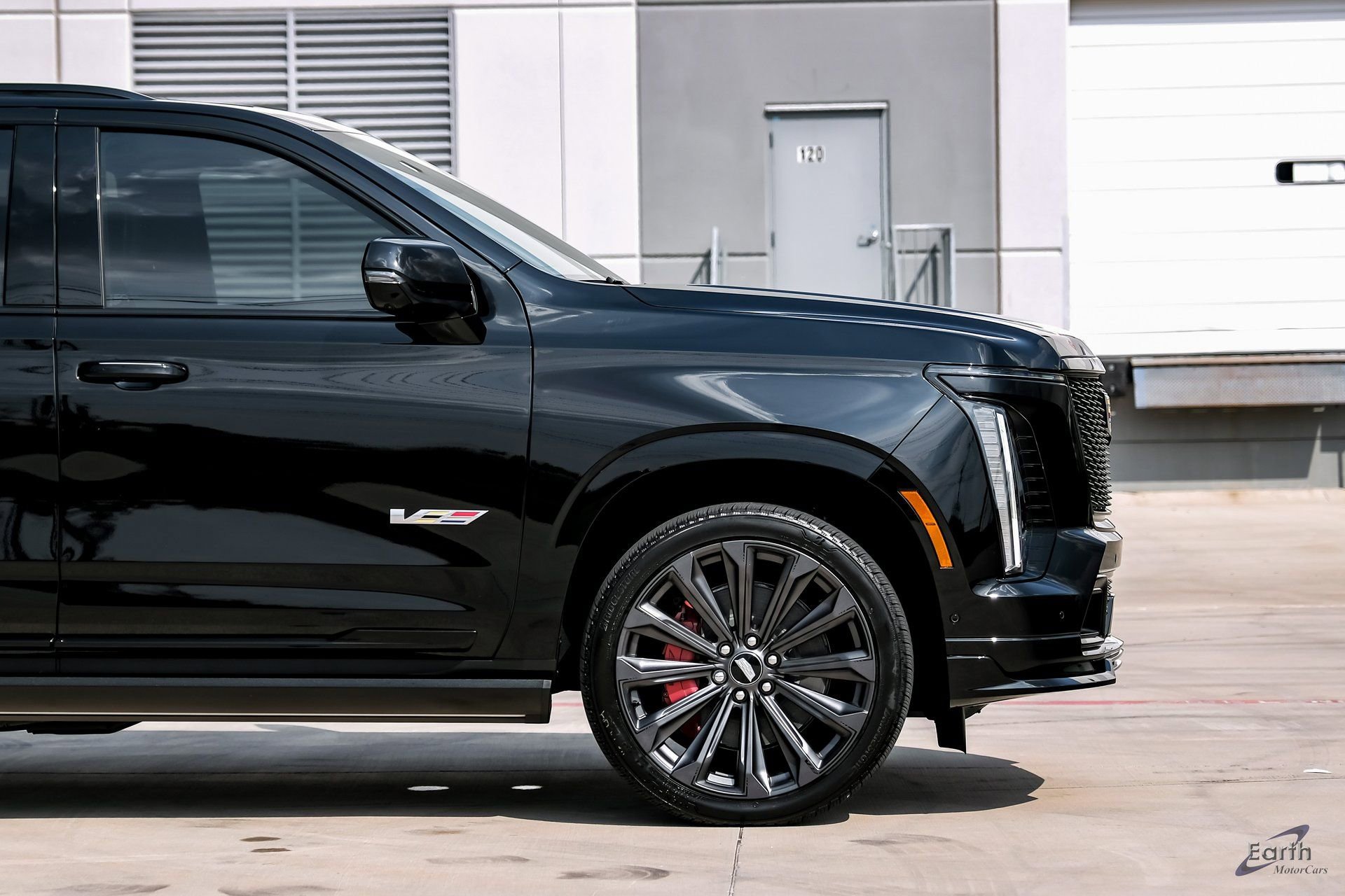 Used 2026 Cadillac Escalade V w/ LPO, Floor Liner Package image 19