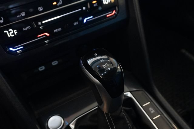 Used 2024 Volkswagen Tiguan SE FWD image 26