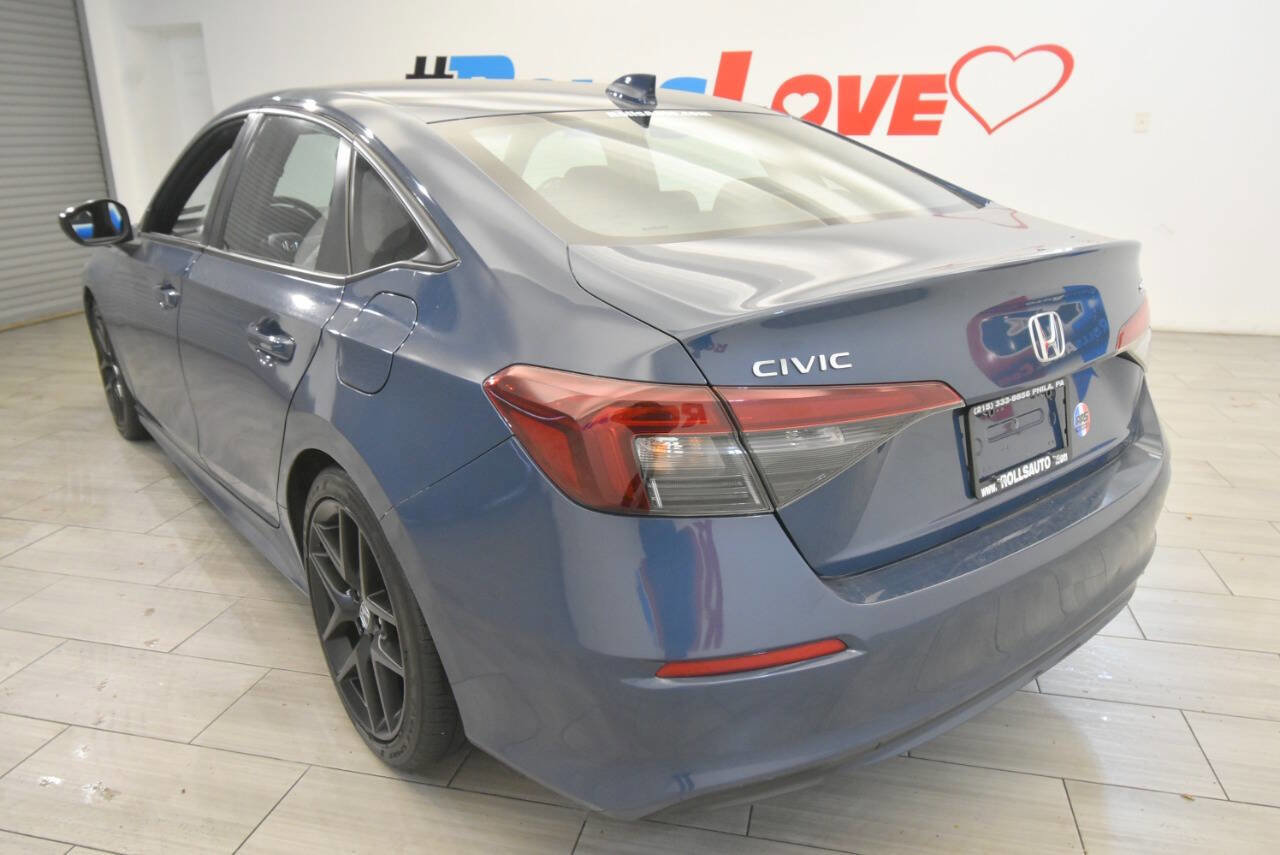 Used 2025 Honda Civic Sport image 3
