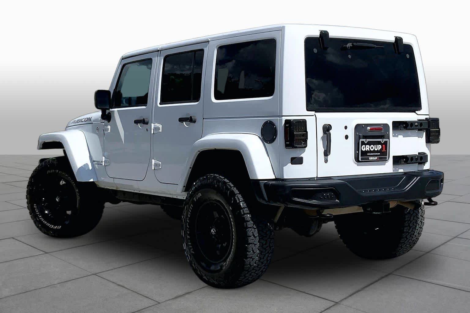 Used 2014 Jeep Wrangler Unlimited Rubicon AWD/4WD image 12