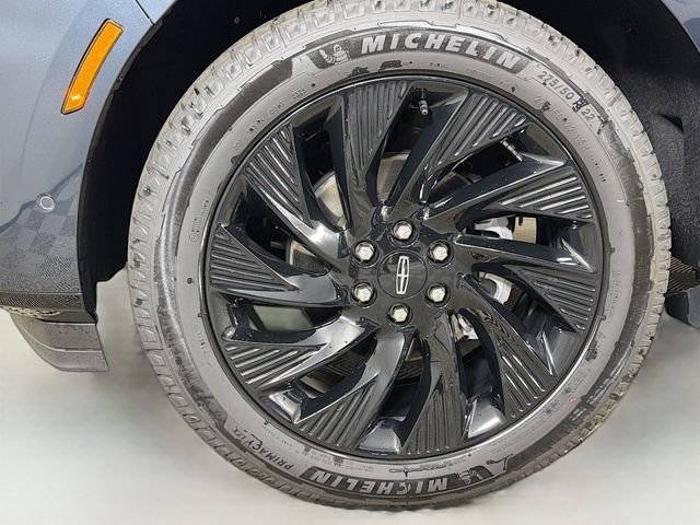 New 2025 Lincoln Navigator L Reserve w/ Jet Appearance Package image 35