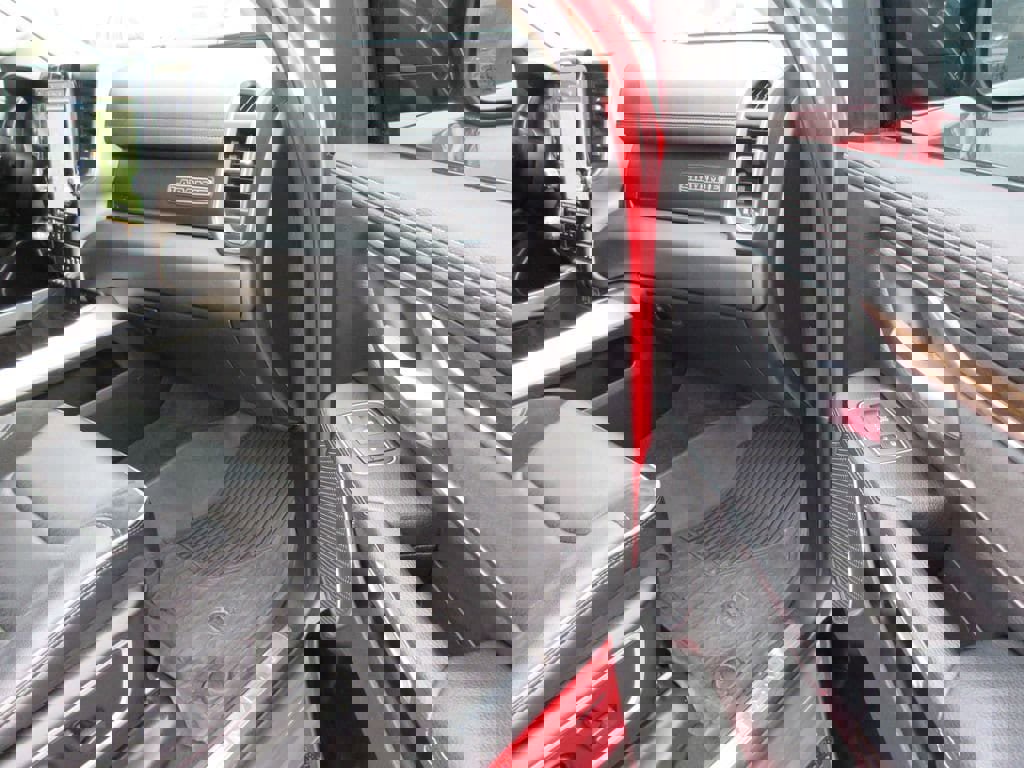 Used 2021 RAM 1500 Laramie image 21