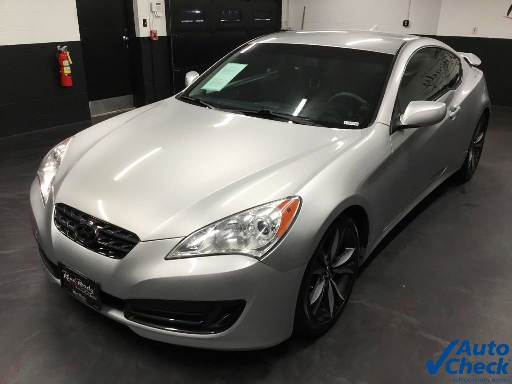 Used 2012 Hyundai Genesis 2.0T image 6
