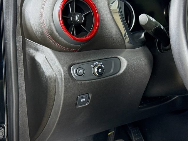 Used 2022 Chevrolet Blazer RS FWD image 10