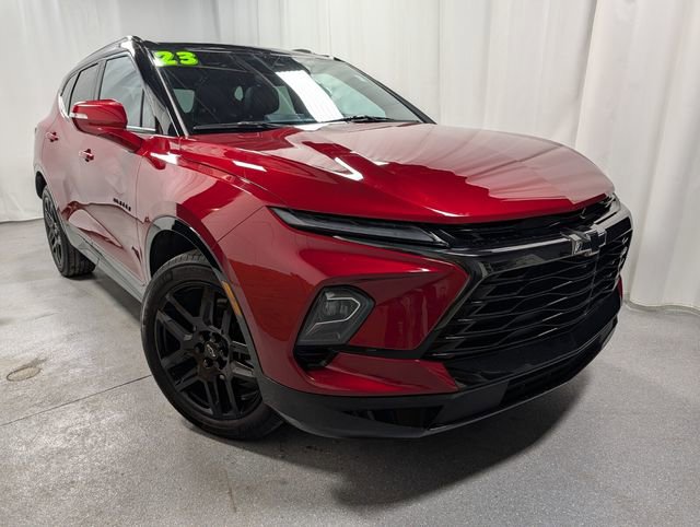 Certified 2023 Chevrolet Blazer RS w/ Driver Confidence II Package AWD/4WD image 2