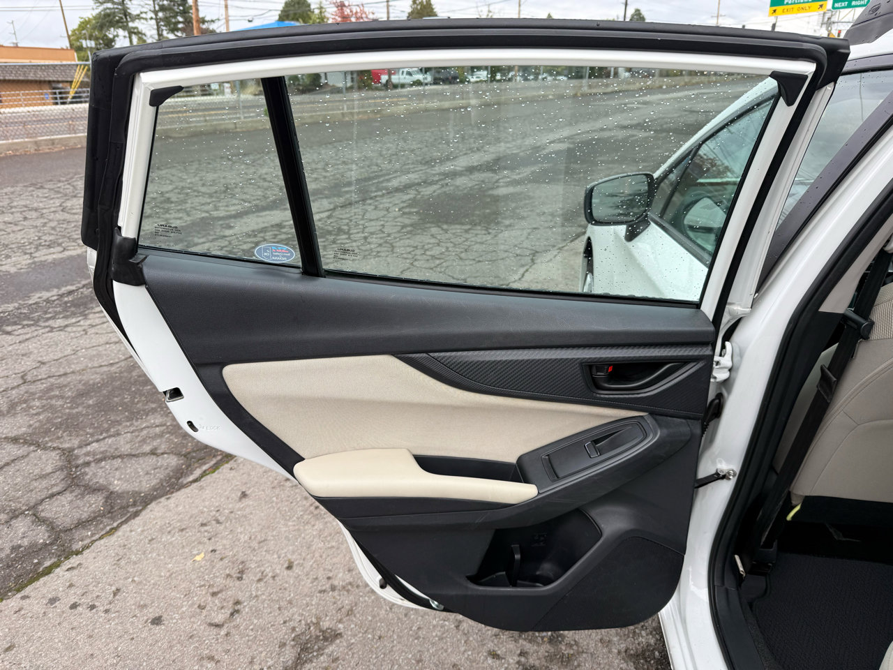 Used 2019 Subaru Impreza 2.0i image 12
