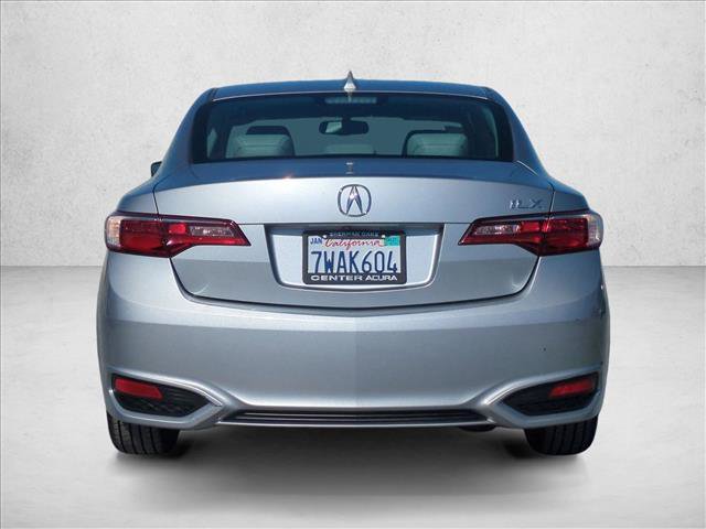 Used 2017 Acura ILX FWD image 7