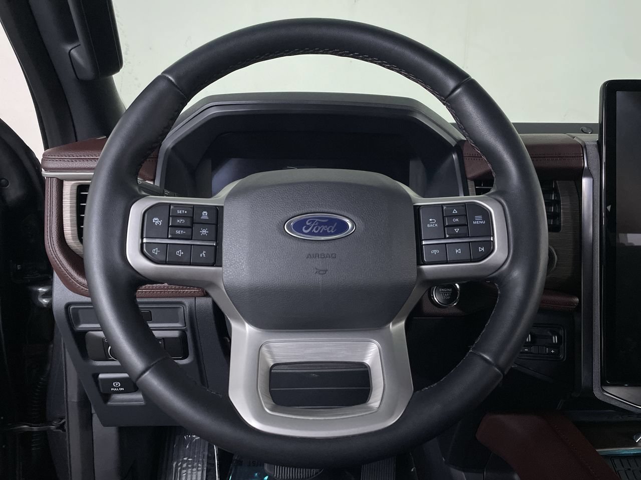 Used 2023 Ford Expedition Max Limited AWD/4WD image 13