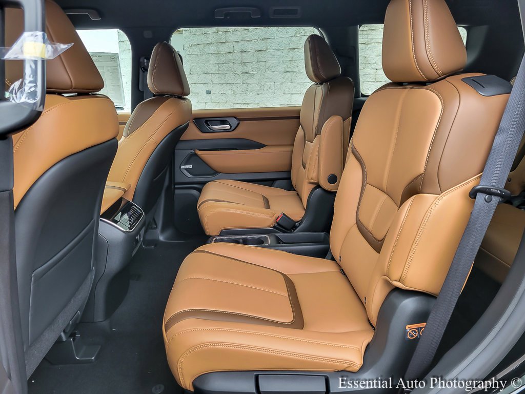 New 2026 Nissan Armada SL w/ Captain's Chari Seat Package image 9