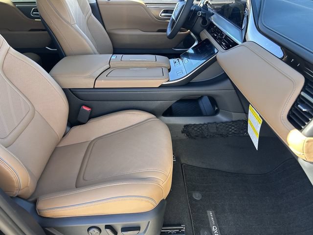 New 2027 INFINITI QX80 Luxe w/ Cargo Package AWD/4WD image 12