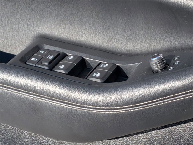 Certified 2023 Jeep Grand Cherokee Laredo image 15