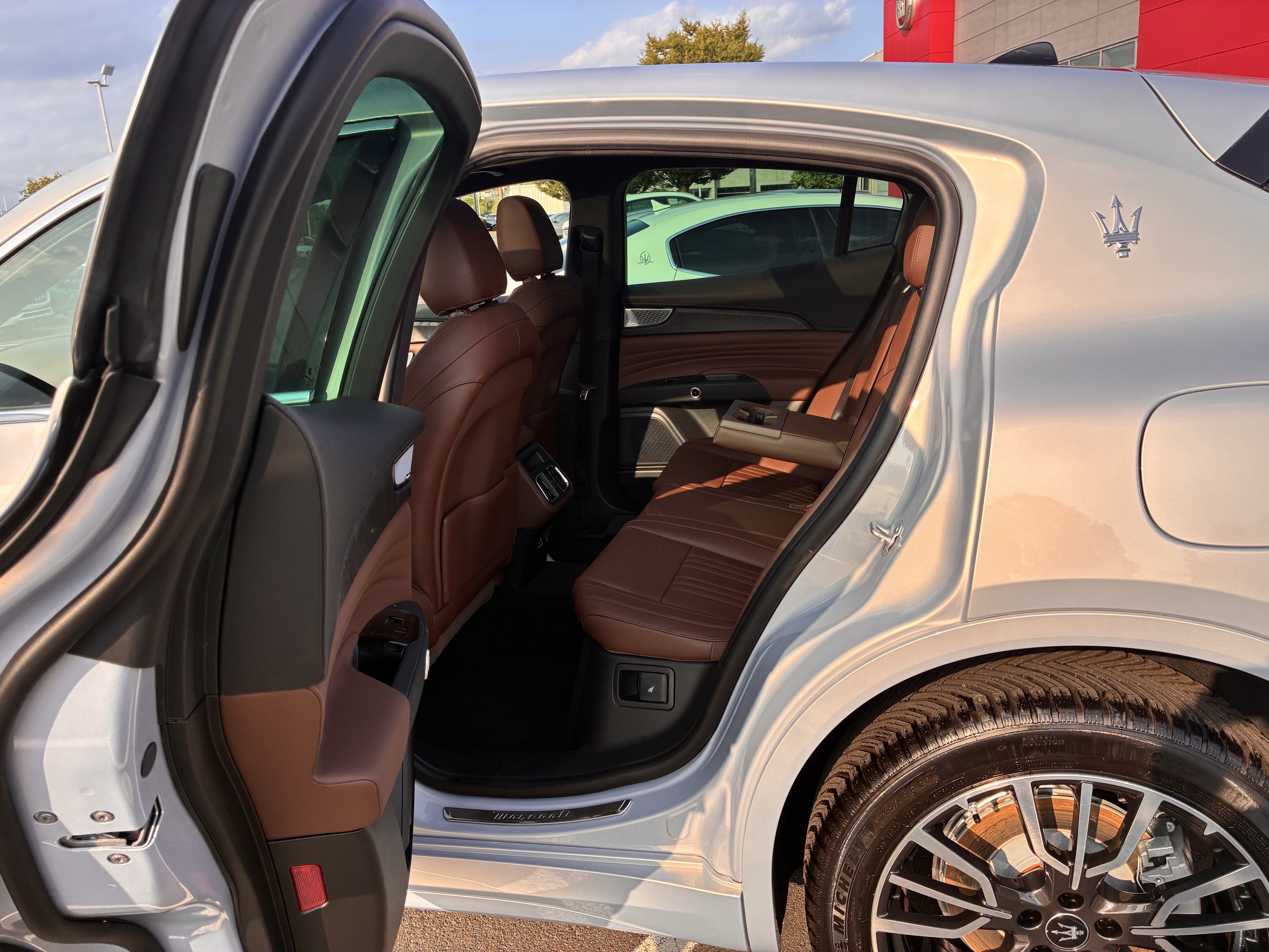 New 2025 Maserati Grecale GT image 31