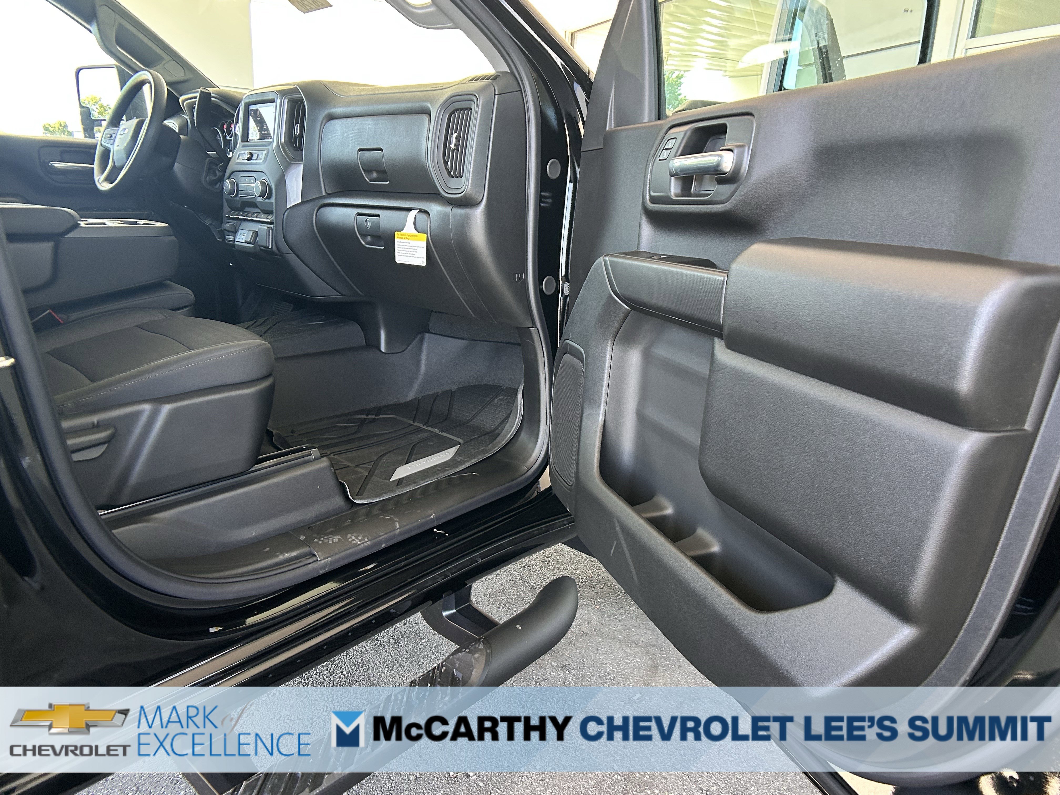 New 2026 Chevrolet Silverado 2500 Custom w/ Custom Value Package image 32