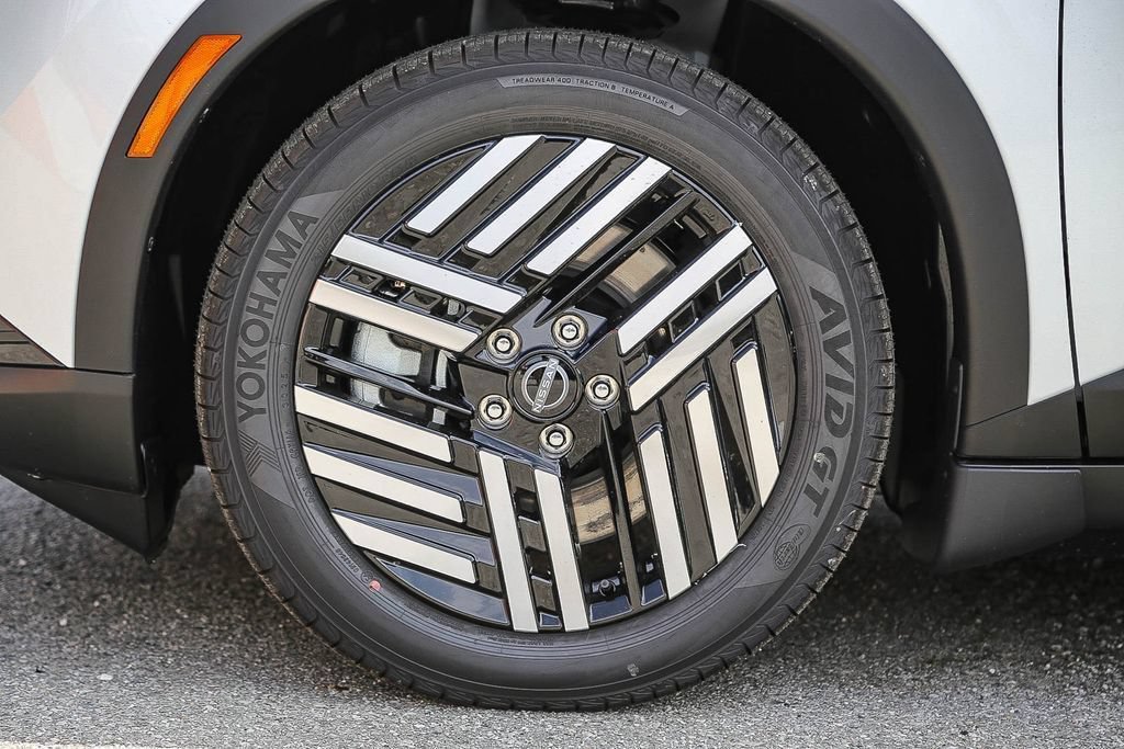 New 2026 Nissan Leaf SV+ w/ Protection Package FWD image 11