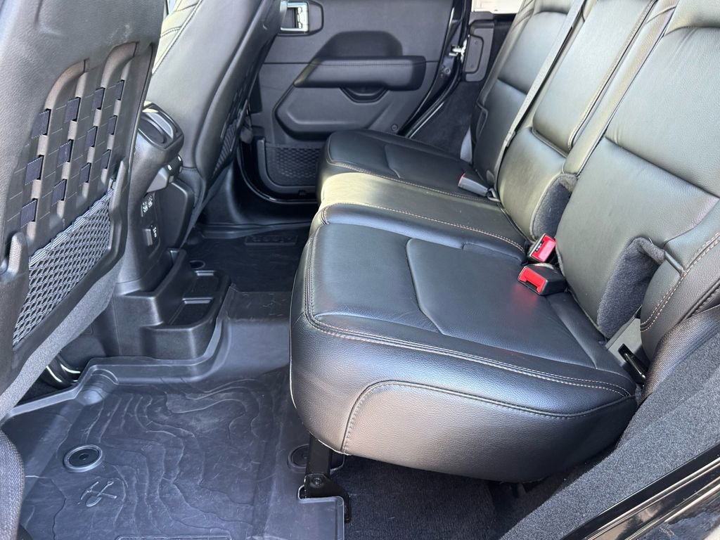 Used 2023 Jeep Wrangler Unlimited Rubicon 392 image 13