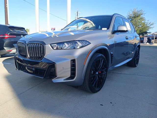 New 2026 BMW X5 sDrive40i image 3