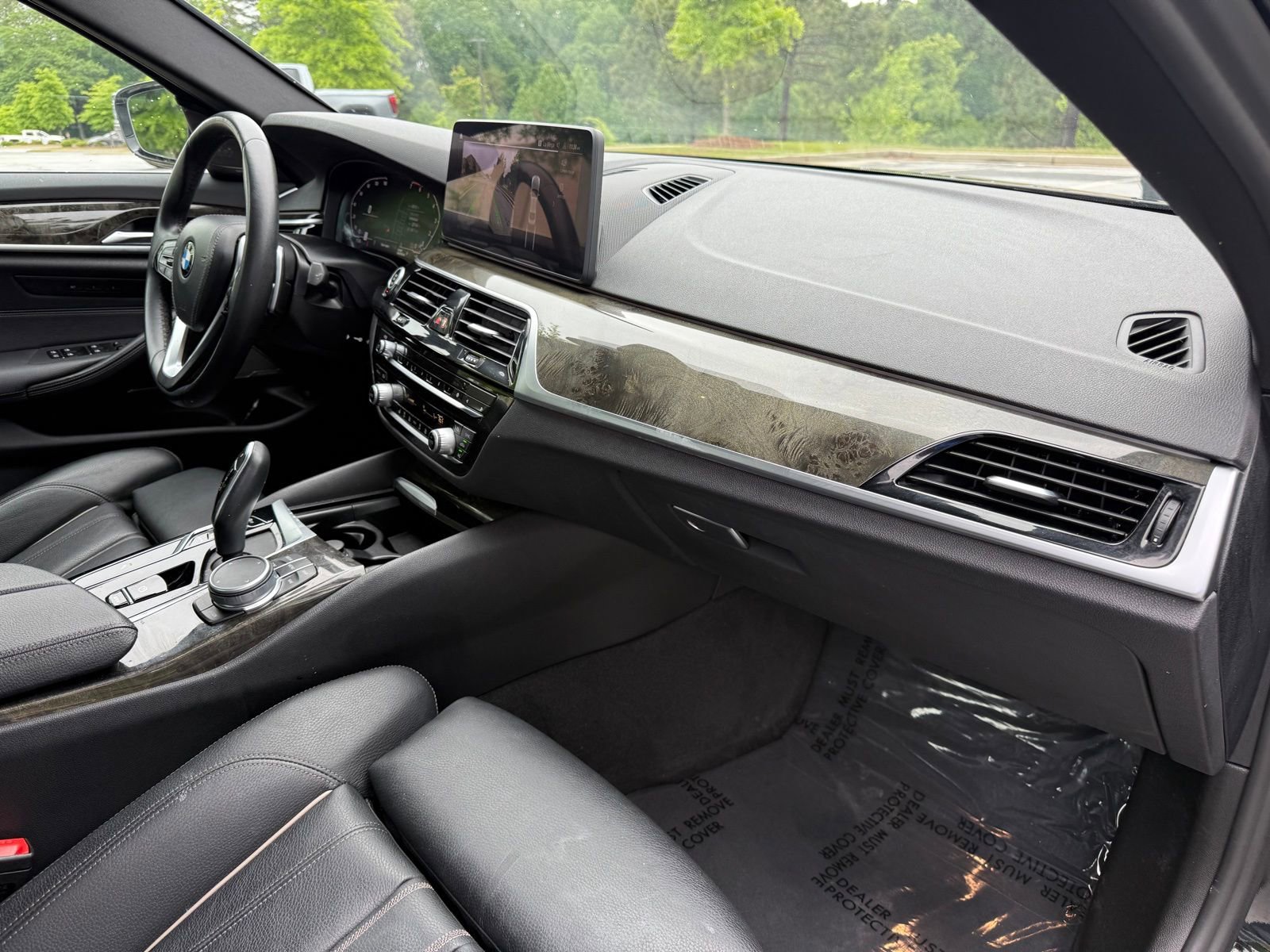Used 2022 BMW 530i w/ M Sport Package RWD image 24