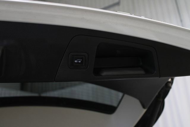 Used 2020 Buick Envision Premium AWD/4WD image 33
