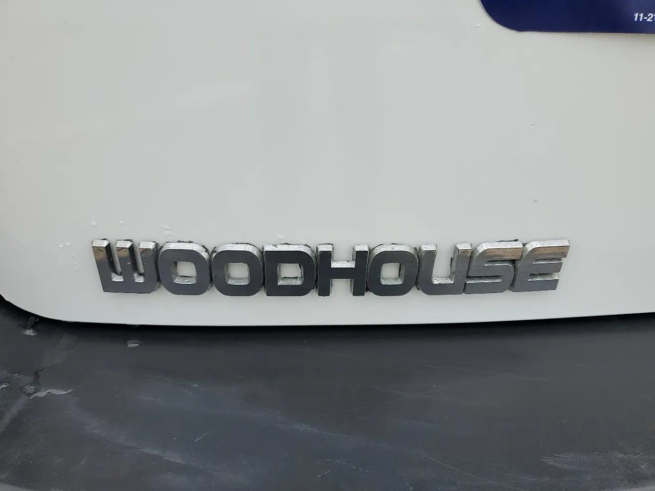 Used 2017 Ford Transit Connect XLT image 7