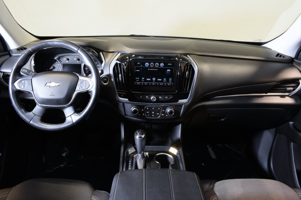 Used 2018 Chevrolet Traverse LT FWD image 14