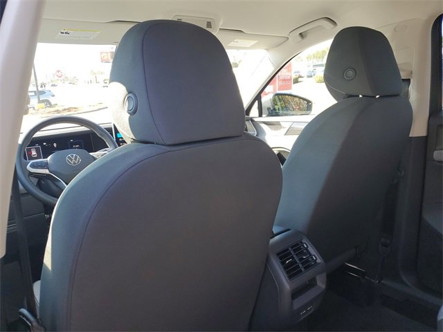 Certified 2025 Volkswagen Tiguan S image 13