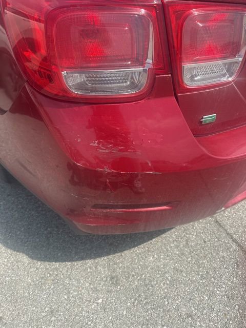 Used 2014 Chevrolet Malibu LT FWD image 2