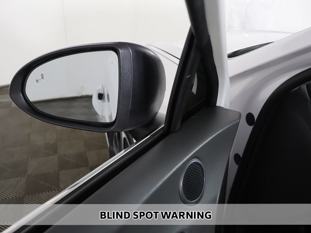 Used 2023 Hyundai Sonata Blue w/ Cargo Package FWD image 4