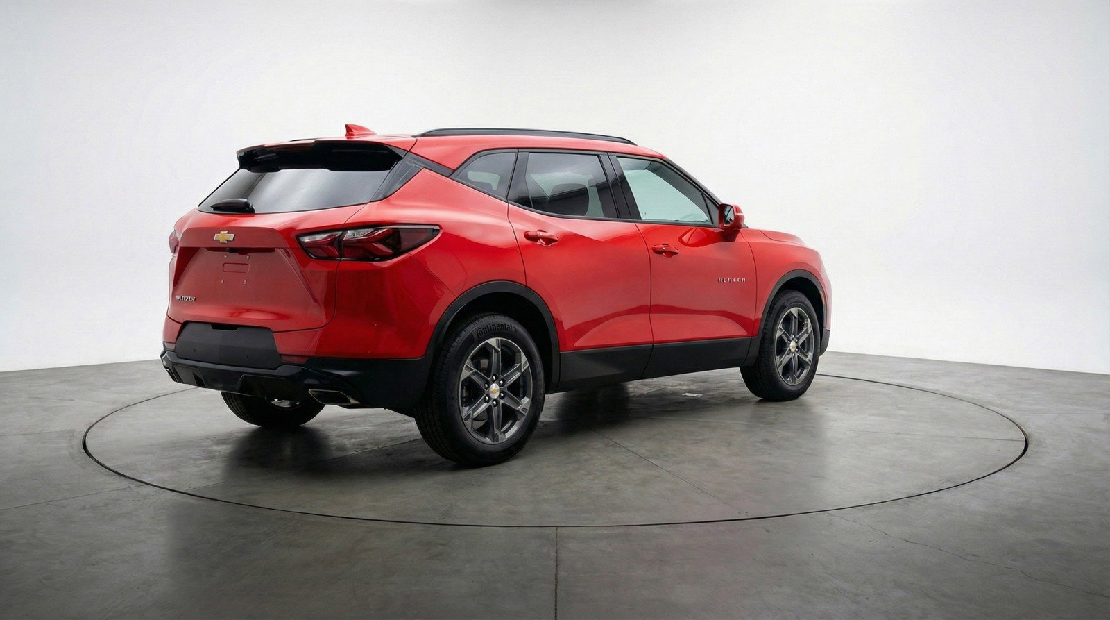 Used 2025 Chevrolet Blazer LT image 9