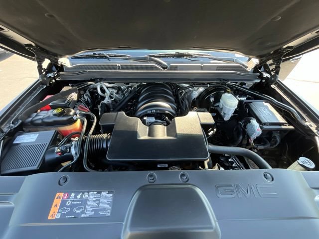 Used 2017 GMC Yukon XL Denali AWD/4WD image 16