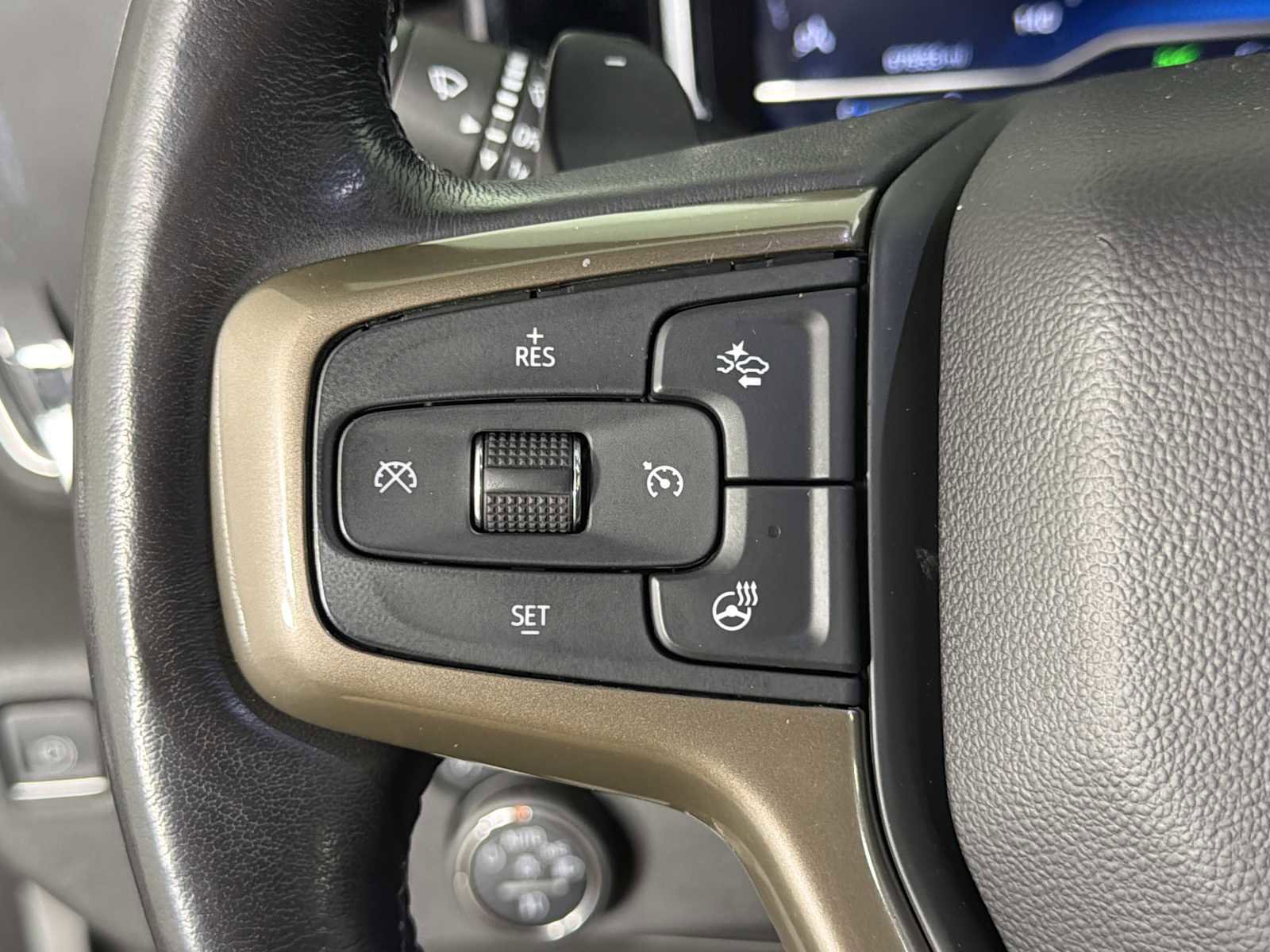 Used 2023 Chevrolet Silverado 1500 High Country w/ High Country Premium Package image 25