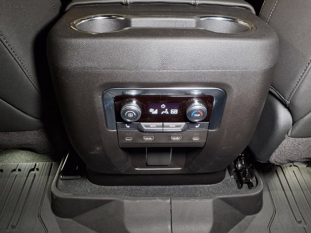 New 2026 GMC Yukon XL Elevation w/ Elevation Premium Package RWD image 12