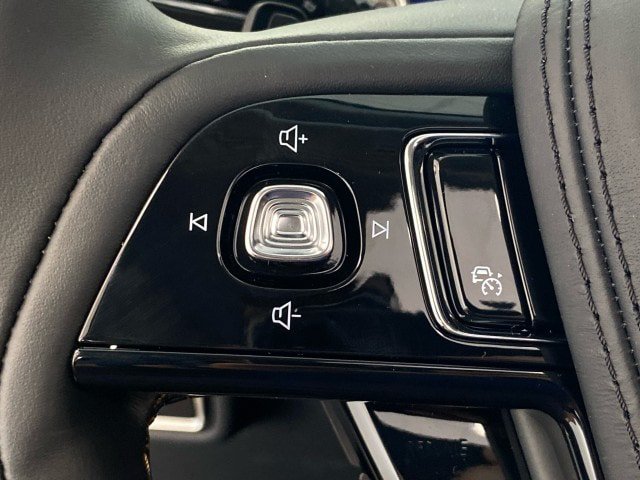 New 2026 Lincoln Aviator AWD w/ Jet Appearance Package image 19